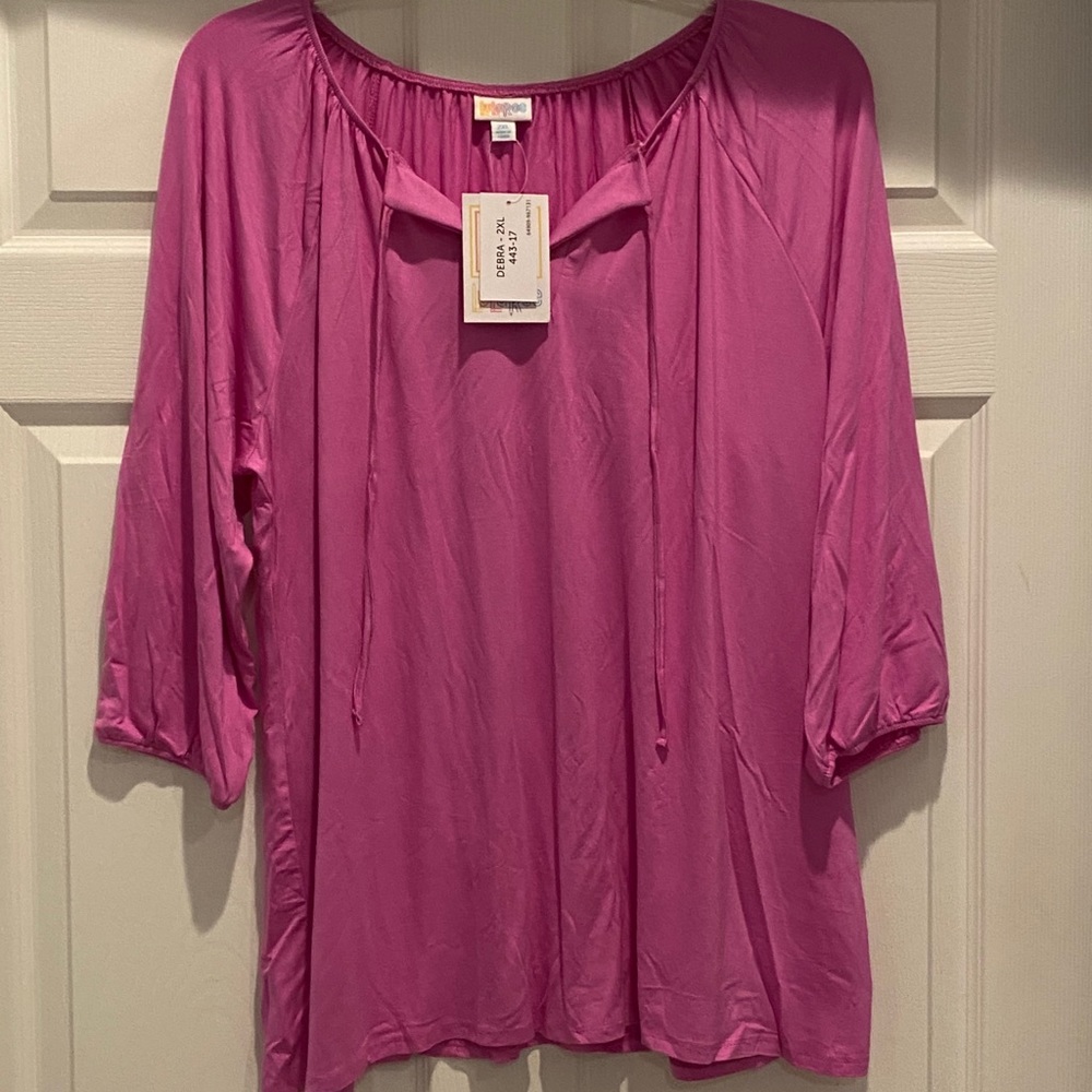 NWT 2X LuLaRoe Debra top